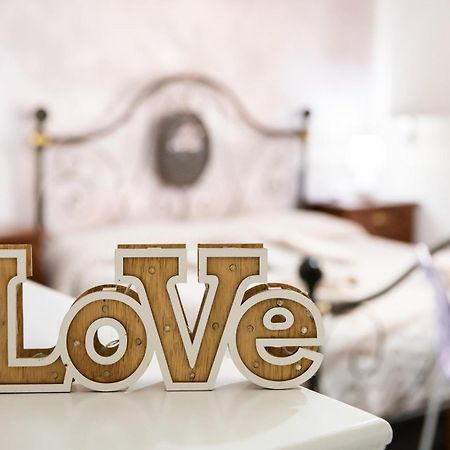 Bed and Breakfast I Gerani Боза Екстер'єр фото